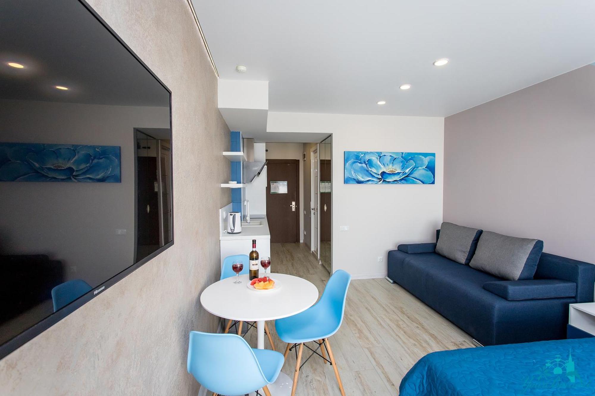 Your Beach Tower バトゥーミ 部屋 写真
