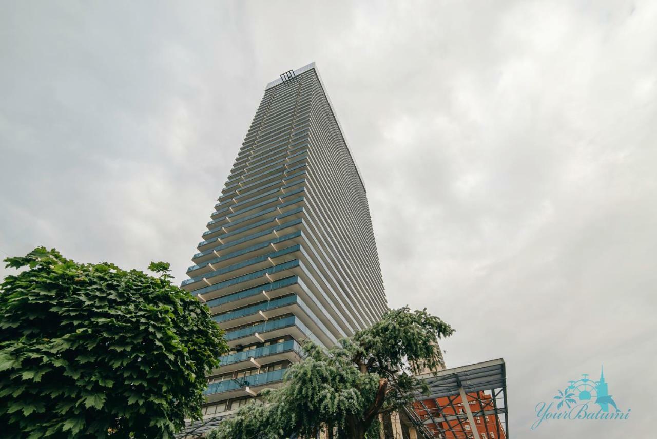 Your Beach Tower バトゥーミ エクステリア 写真